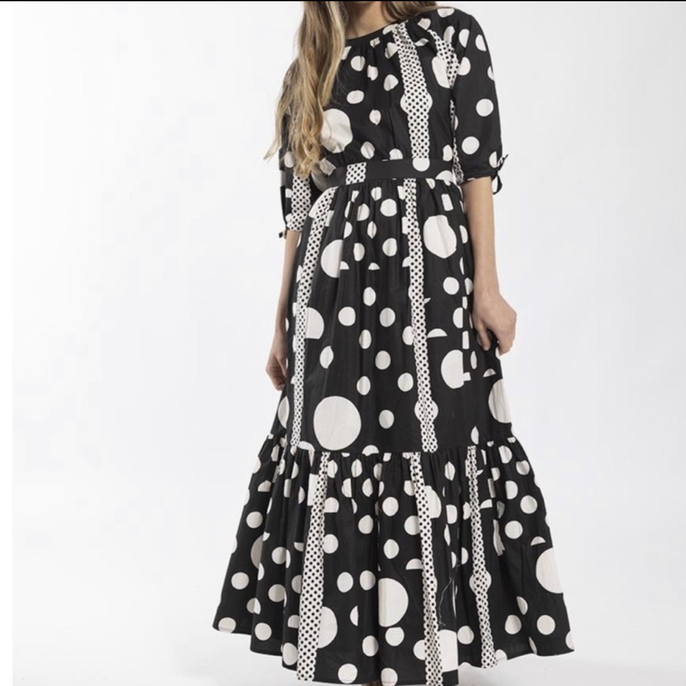 STATIC TEXTURED TIERED MIDI DRESS
